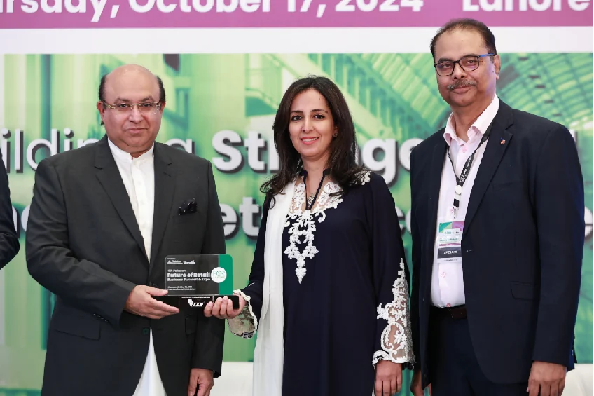 Award presentation to a partner organisation